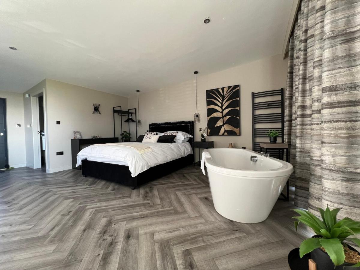 Loudoun Mains Luxury Lodges Newmilns Dış mekan fotoğraf