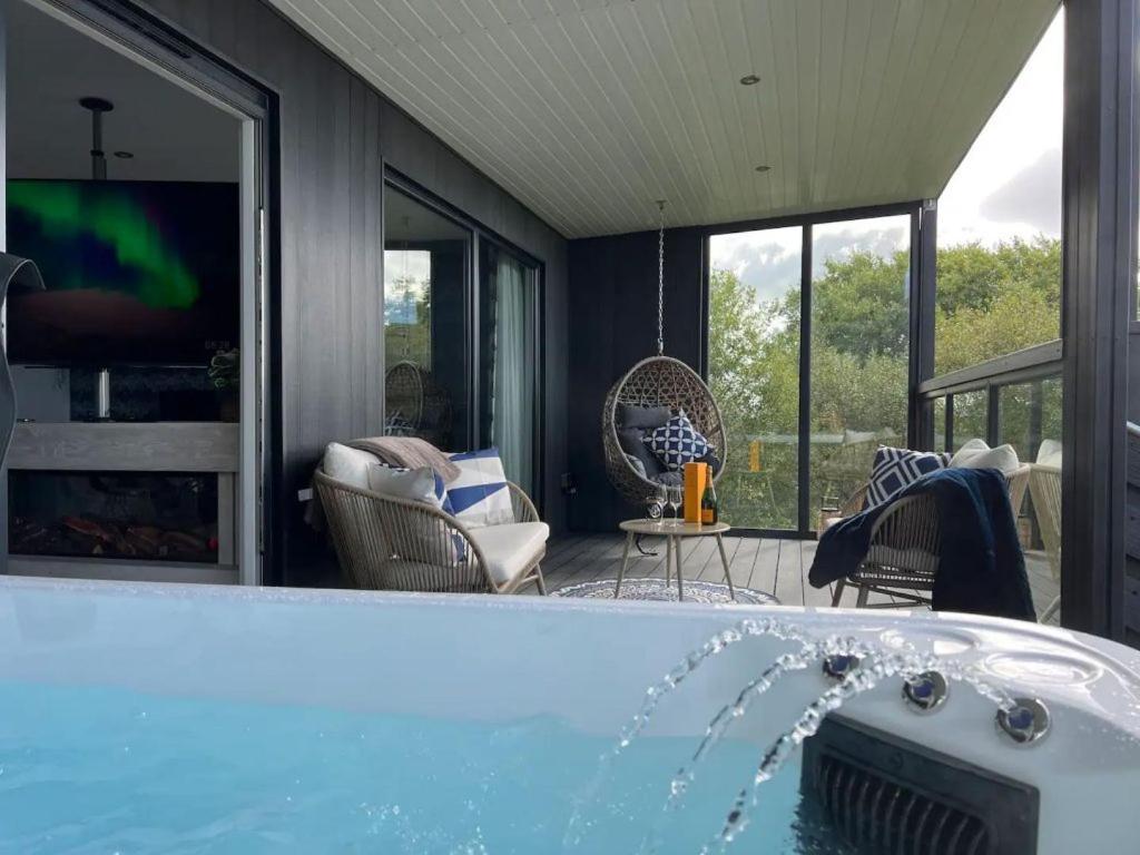 Loudoun Mains Luxury Lodges Newmilns Dış mekan fotoğraf